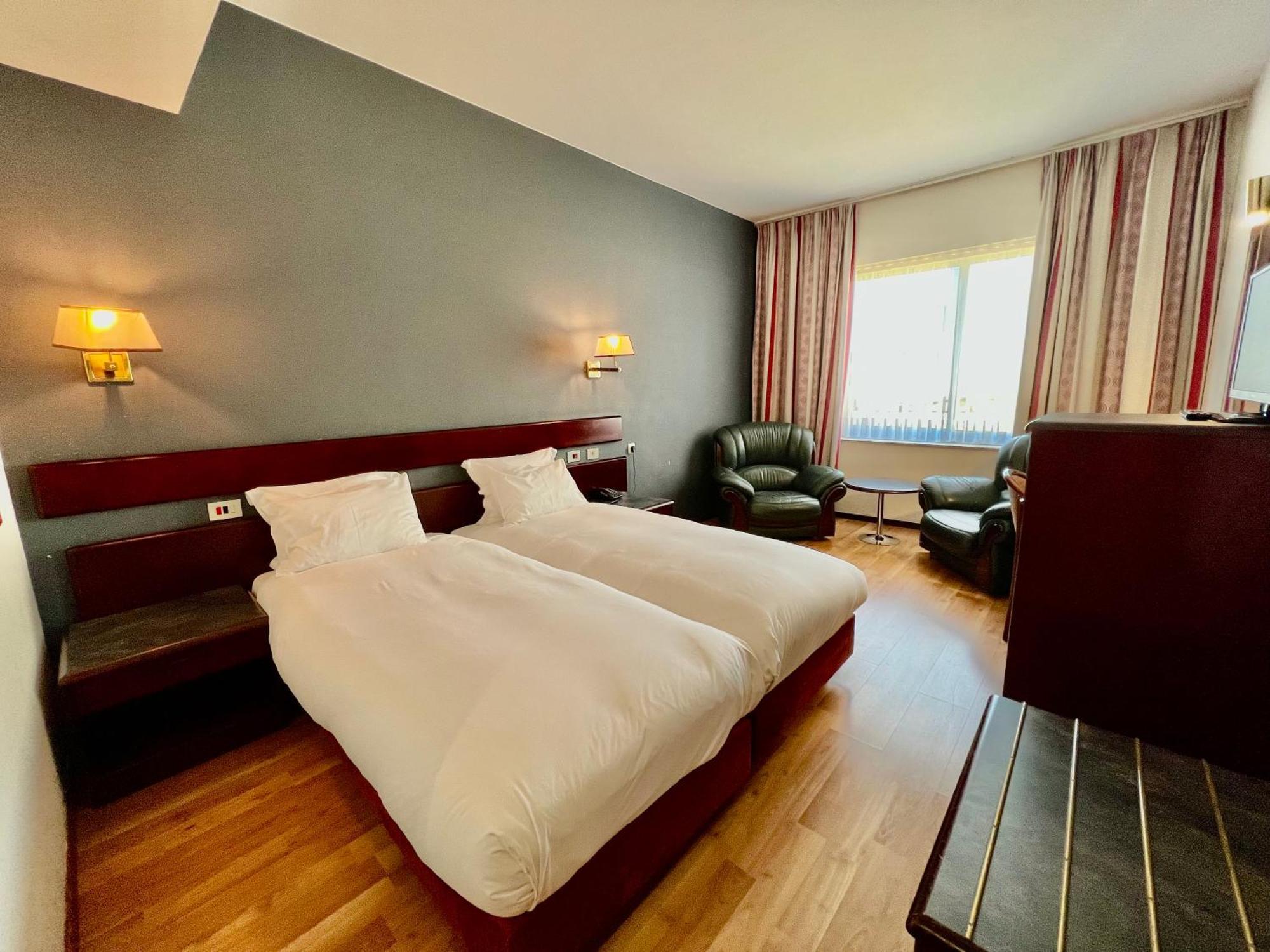 Bedford Hotel y Congress Centre Bruselas Exterior foto