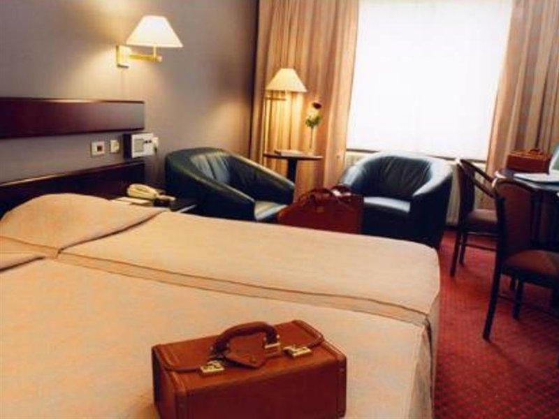 Bedford Hotel y Congress Centre Bruselas Exterior foto